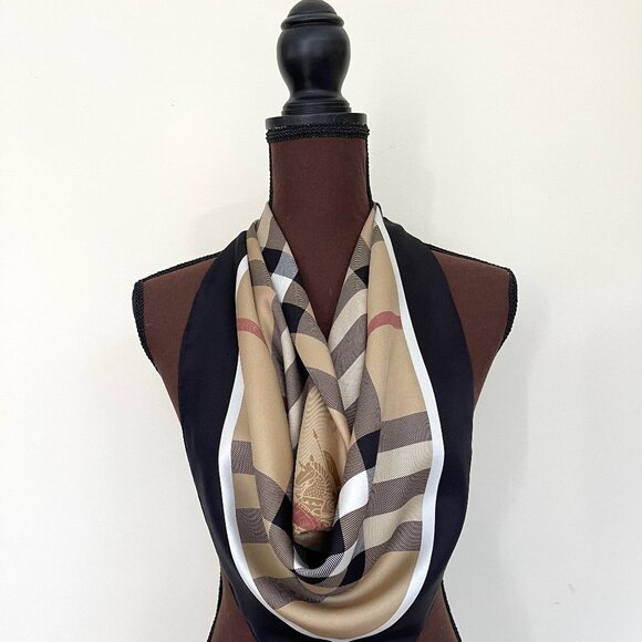 NWT Burberry Scarf Classic Beige Check Pattern Black Border Silk SWrap - Picture 10 of 14